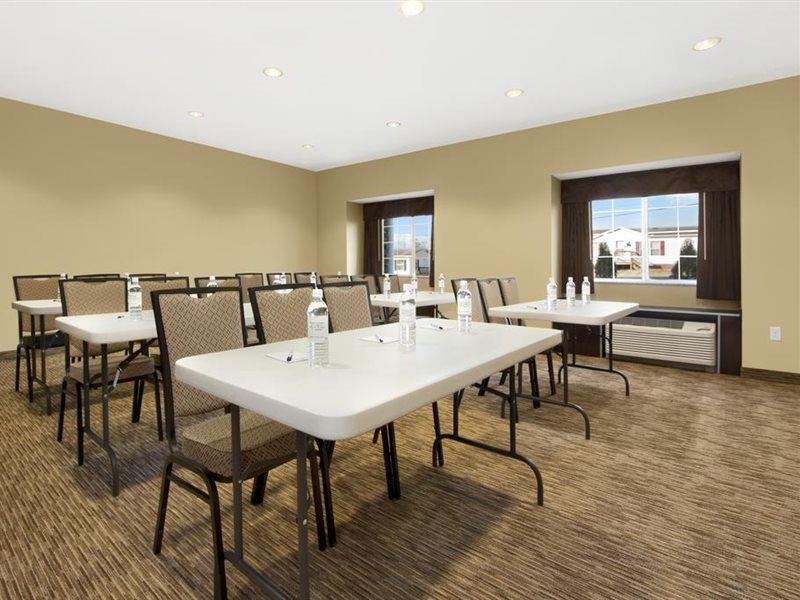 Microtel Inn & Suites By Wyndham Shelbyville Εξωτερικό φωτογραφία